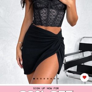 White fox boutique mini skirt